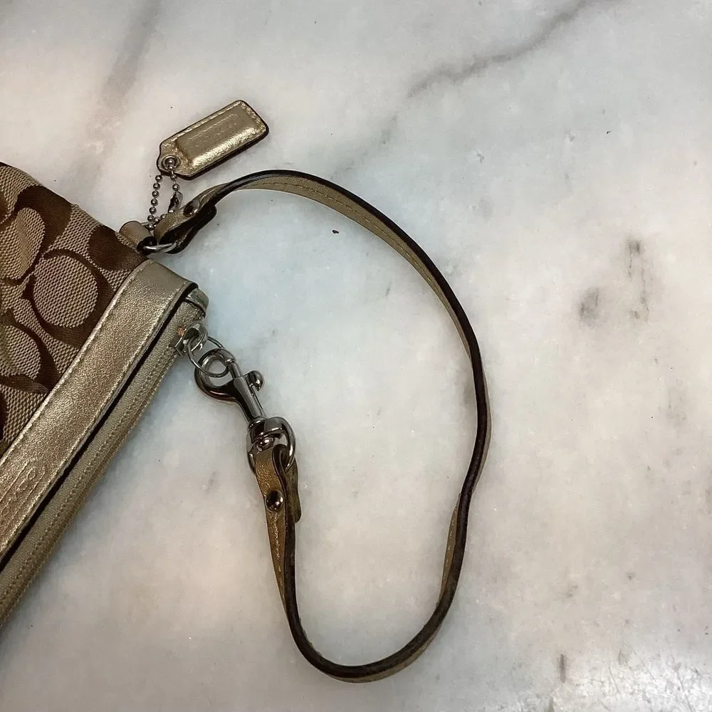 Coach Wristlet Bag Purse Jacquard Signature Logo Pleated Clutch Pouch Wallet